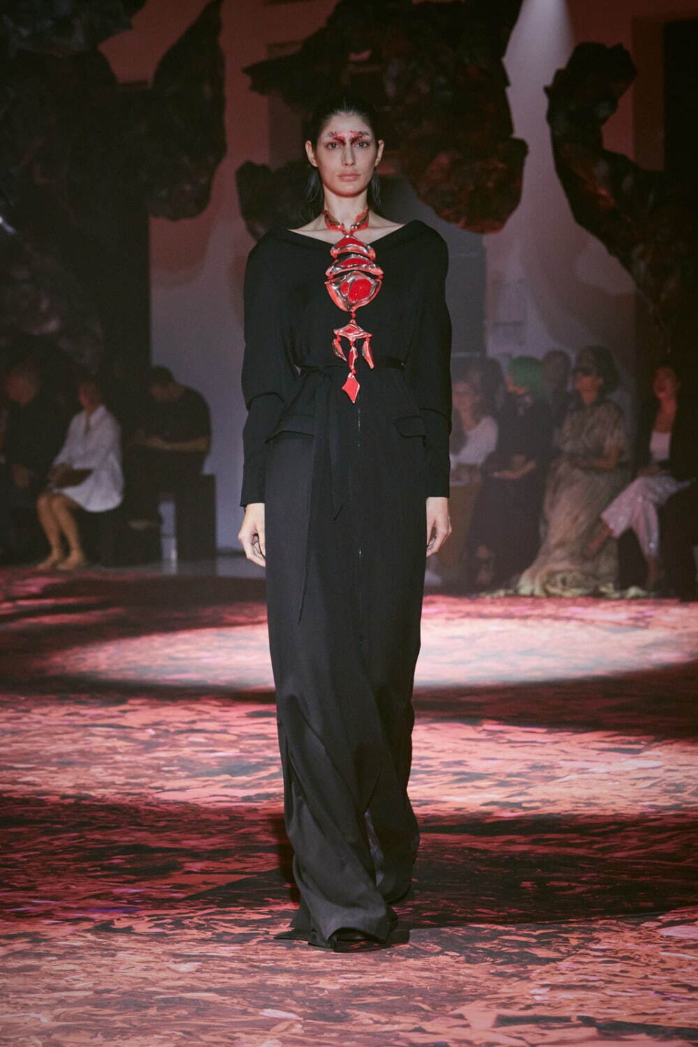 ユイマ ナカザト オートクチュール(YUIMA NAKAZATO Haute Couture ) 2023-24年秋冬ウィメンズ&メンズコレクション  - 写真4