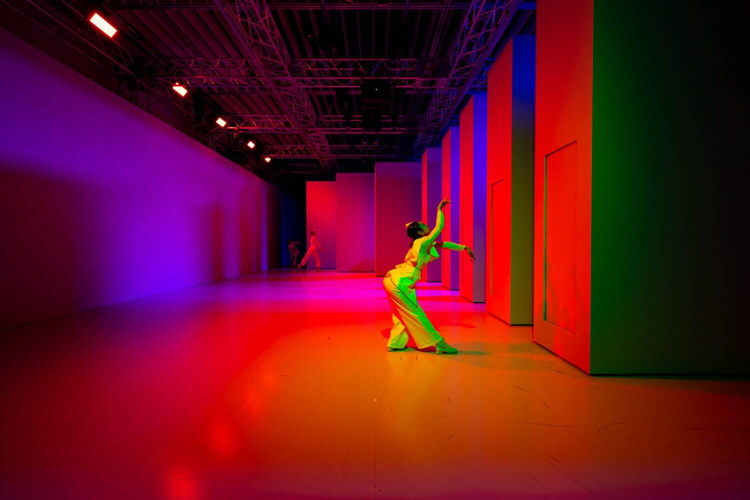 “ダンス×最新デジタル技術”による没入型パフォーマンス、虎ノ門ヒルズ「TOKYO NODE」で｜写真14