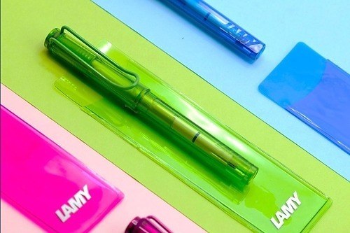 ドイツ筆記具「ラミー バルーン」新作、ピンク＆ブルーなどクリアボールペン