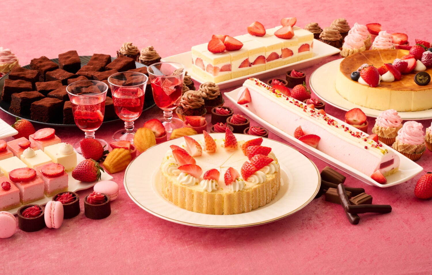 帝国ホテル 大阪「苺スイーツバイキング」旬の苺を堪能できるタルトやケーキ、ブランド苺3種食べ比べも｜写真2