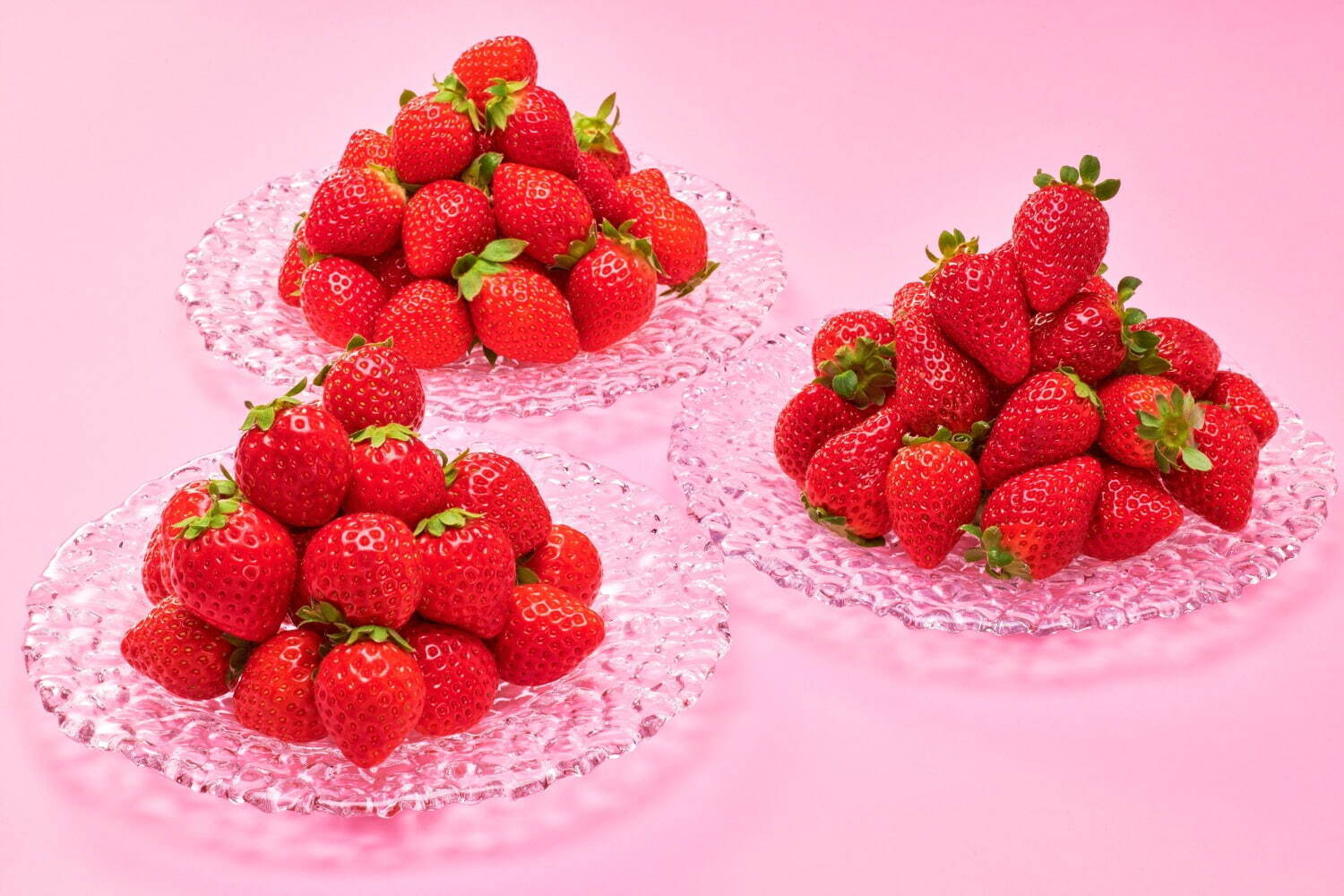 帝国ホテル 大阪「苺スイーツバイキング」旬の苺を堪能できるタルトやケーキ、ブランド苺3種食べ比べも｜写真3