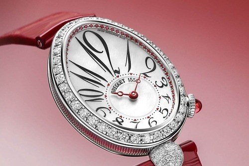 ブレゲ「クイーン・オブ・ネイプルズ」バレンタインデー腕時計、煌めくルビー×ハート型インデックス