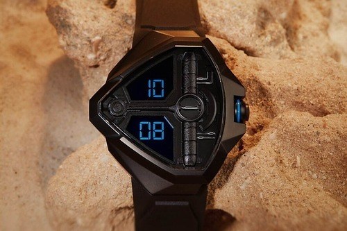 ハミルトン、映画『デューン 砂の惑星PART2』劇中小道具をモチーフにした「ベンチュラ」限定腕時計