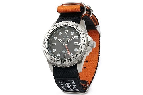 ポーター×シチズン“旅”テーマの腕時計、レスキューオレンジやミリタリーカーキの針