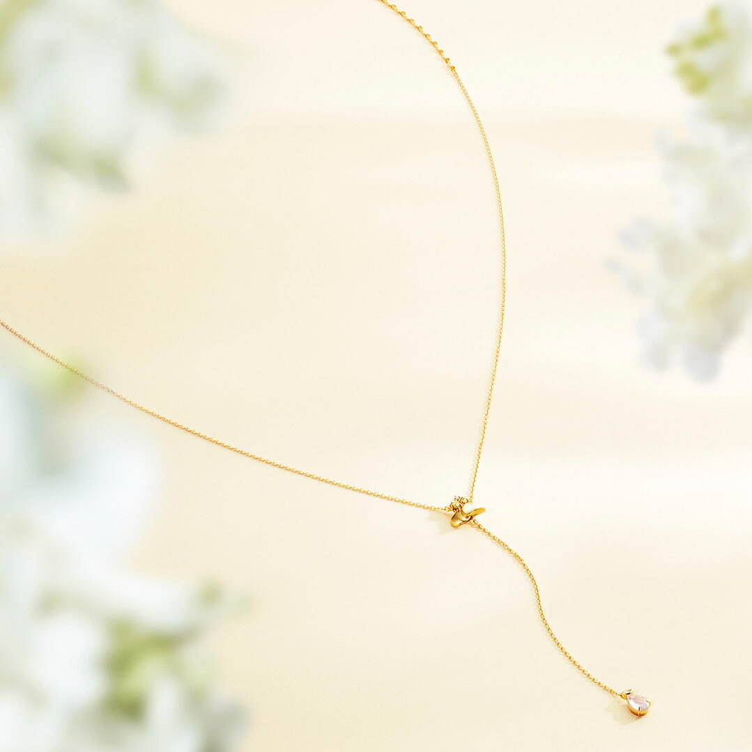 4℃の春ジュエリー、ミモザを表現したレモンクォーツのネックレス＆ライラックの花びら着想ピアスなど｜写真9