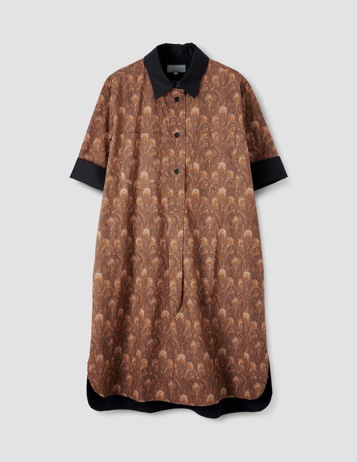 「ショートスリーブシャツドレス」88,000円