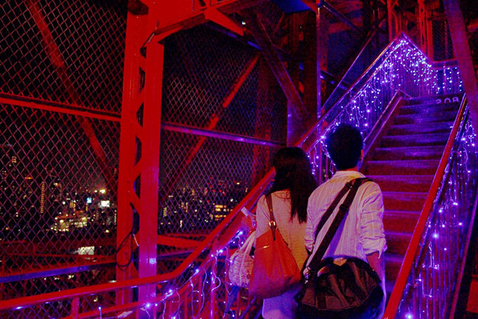 東京タワーに「天の川イルミネーション」点灯 - 13万個のLEDが織りなす、幻想的な夏の夜空｜写真5