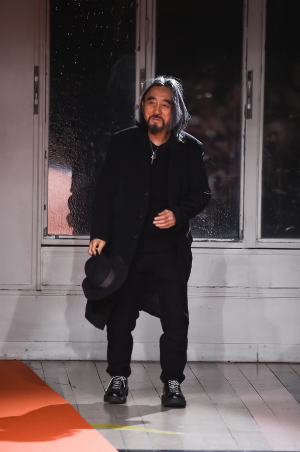 ヨウジヤマモト(Yohji Yamamoto) 2018-19年秋冬メンズコレクション  - 写真78