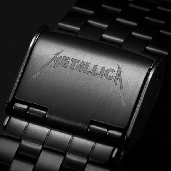 ニクソン×メタリカのコラボ腕時計 - “メタル・マスター”などジャケットをイメージしたデザイン｜写真7