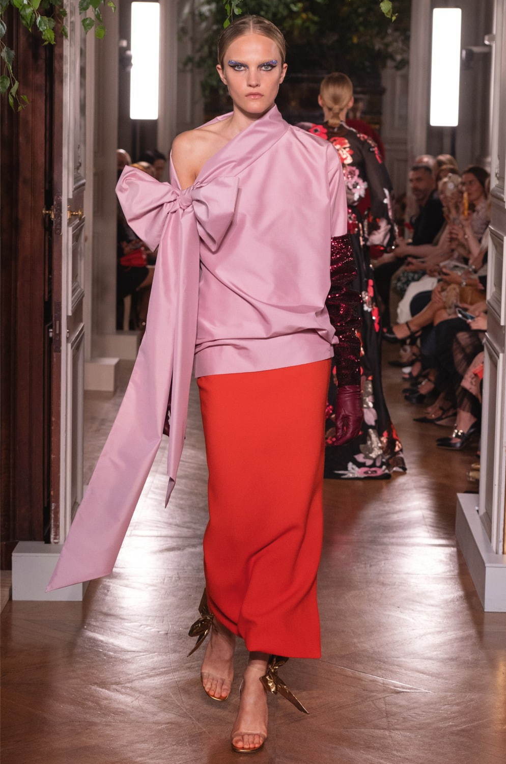 ヴァレンティノ オートクチュール(VALENTINO Haute Couture ) 2019-20年秋冬ウィメンズコレクション  - 写真66