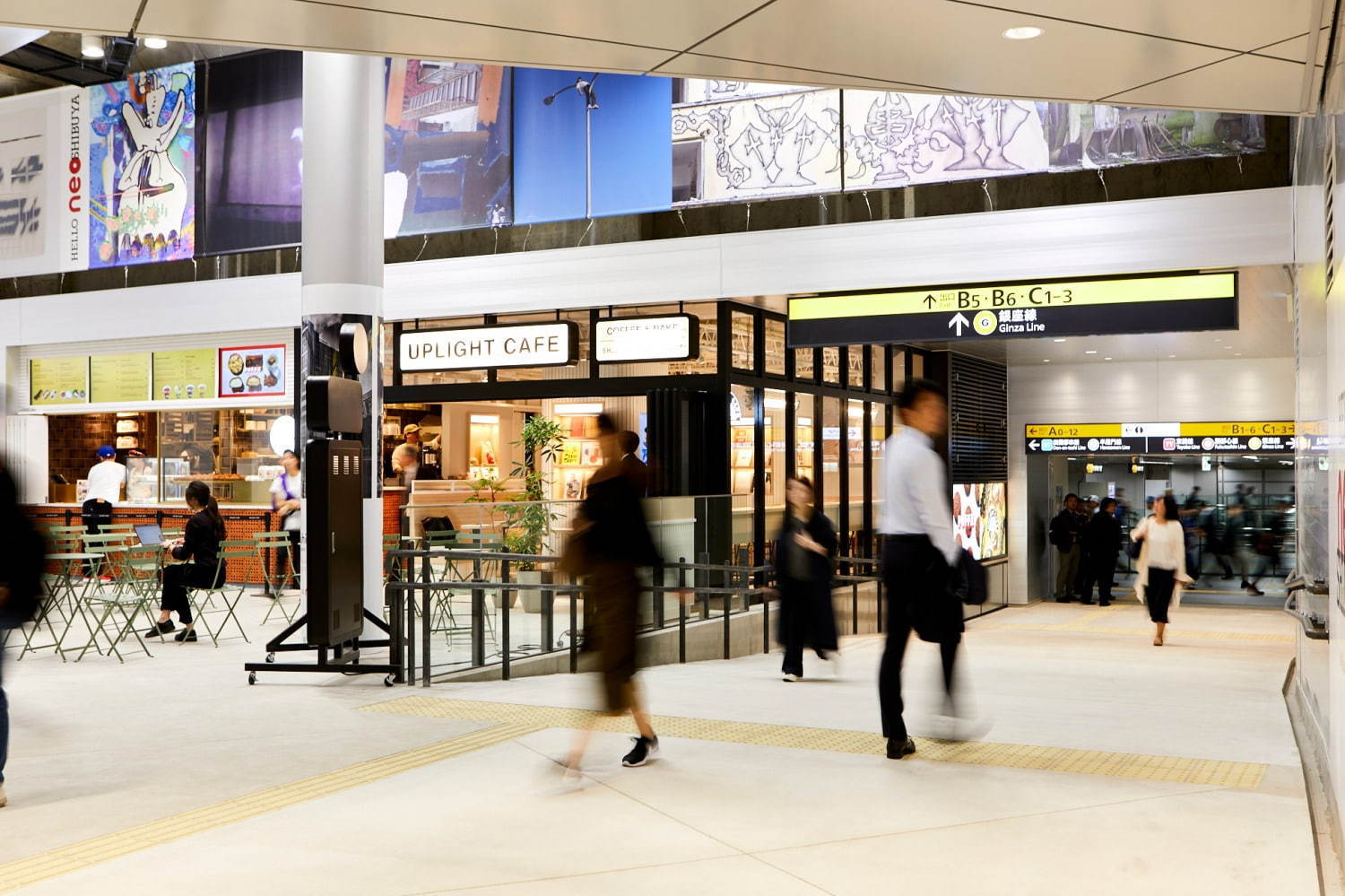 「渋谷駅東口地下広場」JR・東京メトロ・東急を結ぶ快適空間、カフェ＆充実のパウダールームも｜写真9