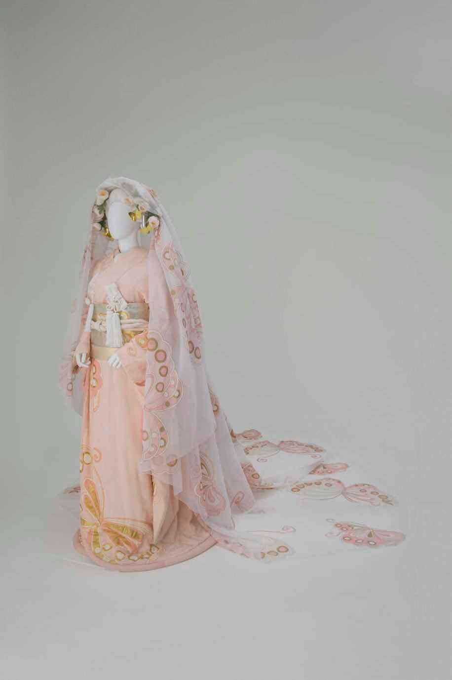 オペラ『蝶々夫人』蝶々夫人の婚礼衣裳 画像提供：島根県立石見美術館
