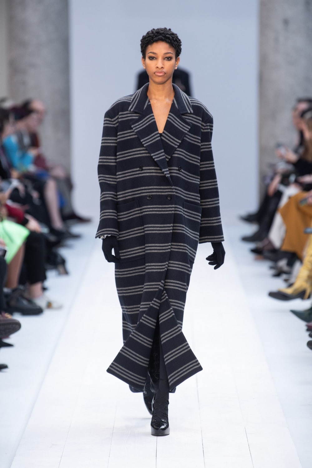 マックスマーラ(Max Mara) 2020-21年秋冬ウィメンズコレクション  - 写真21