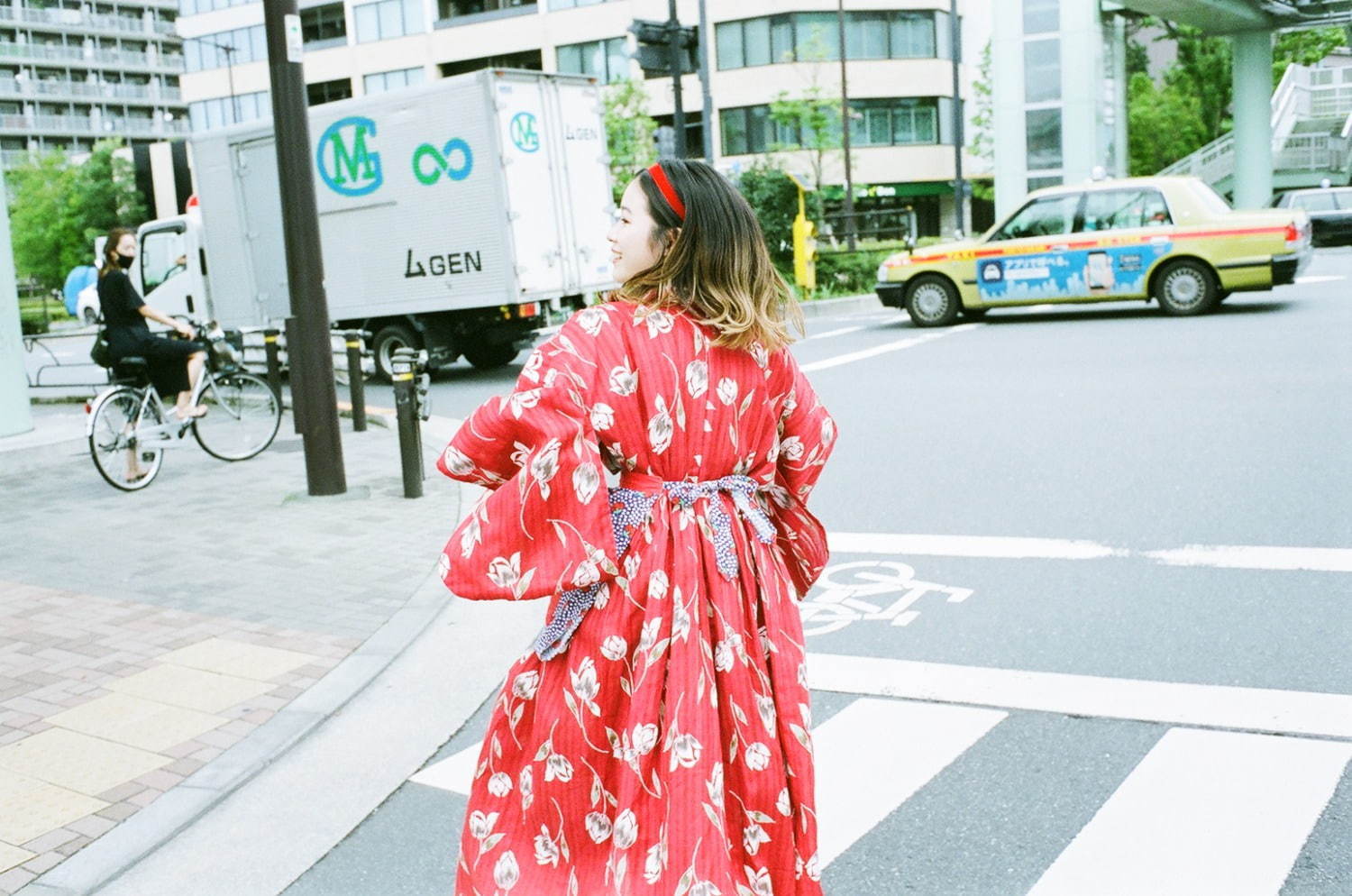 キモノ バイ ナデシコ(KIMONO by NADESHIKO), ケイスケ カンダ(keisuke kanda) きものドレス｜写真21