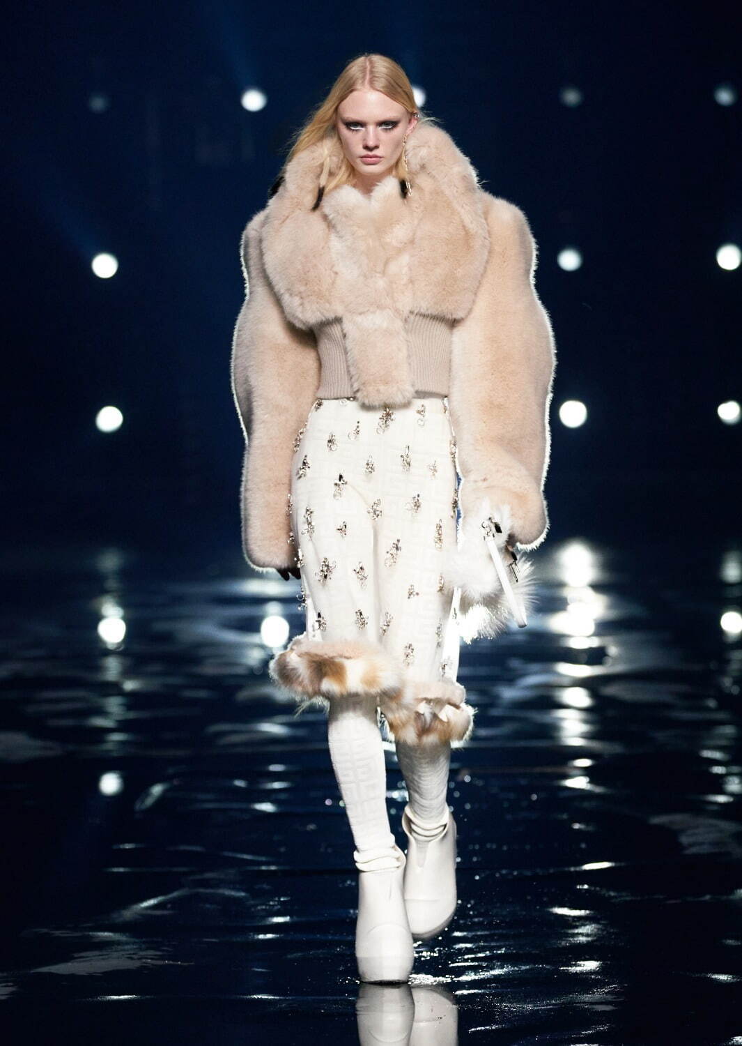 ジバンシィ(Givenchy) 2021-22年秋冬ウィメンズコレクション  - 写真16