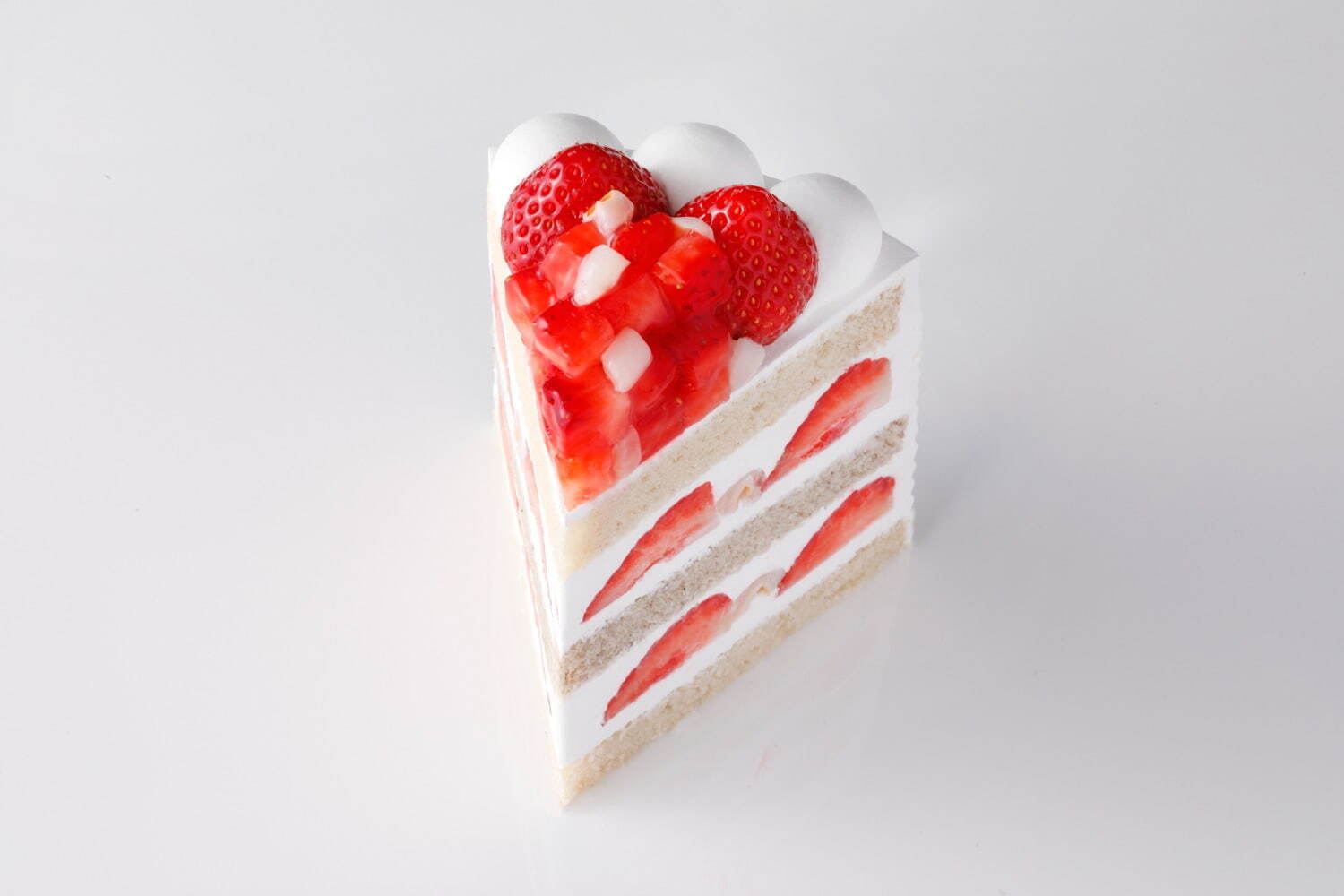 ホテルニューオータニ - “究極”の苺ショートケーキ