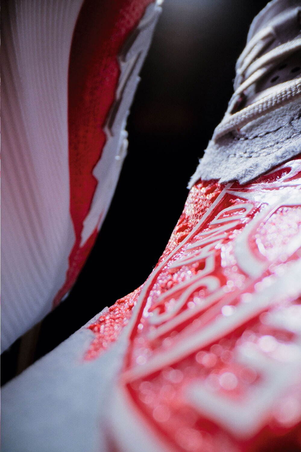 ストーンアイランド×東京デザインスタジオ ニューバランスのスニーカー、ネオンカラー×3Dロゴアッパー｜写真12