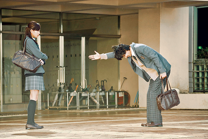 映画 一週間フレンズ 山崎賢人と川口春奈がw主演 主題歌はスキマスイッチ 奏 のリアレンジ ファッションプレス