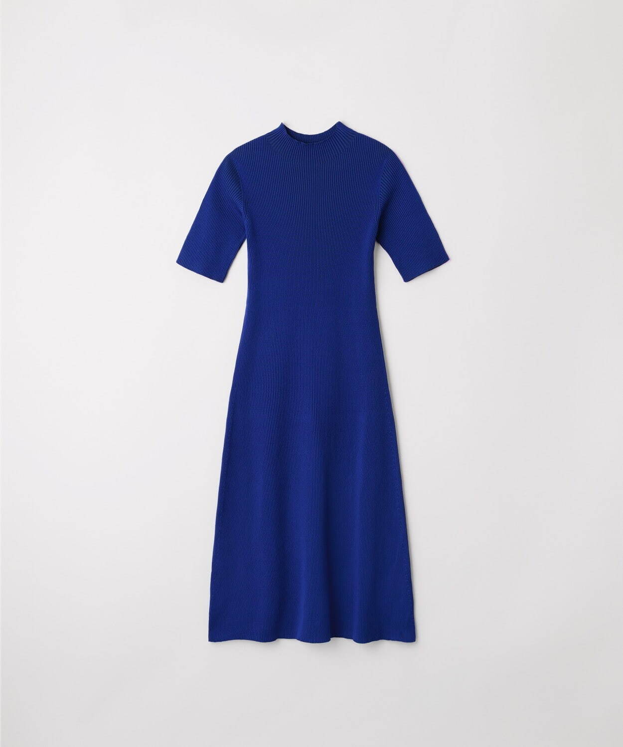 CFCL、鮮やかブルーやペールピンクのニットドレス＆スカート - 東京
