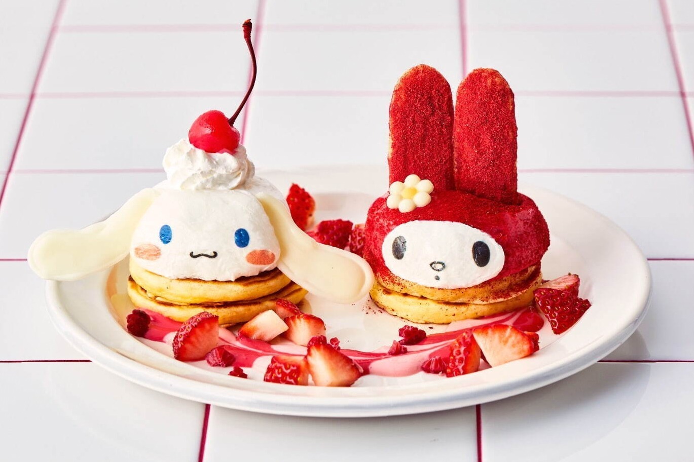 サンリオキャラクターズ“マイメロディ＆シナモロール”のパンケーキ、J.S. パンケーキ カフェで - ファッションプレス