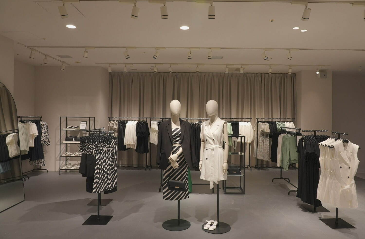 H&M新店が銀座・並木通りに - インテリアブランド「H&M ホーム」展開、日本初コーヒーショップも｜写真11