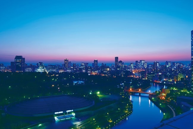 あまおう苺スイーツ×ロゼワインを夜景と楽しむ「夜桜ハイティー」ホテルニューオータニ大阪で｜写真7