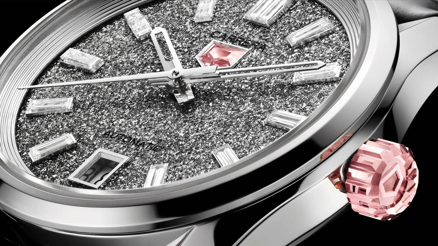 タグ・ホイヤー初ピンクの人工ダイヤを配した新腕時計、計2.9カラット 