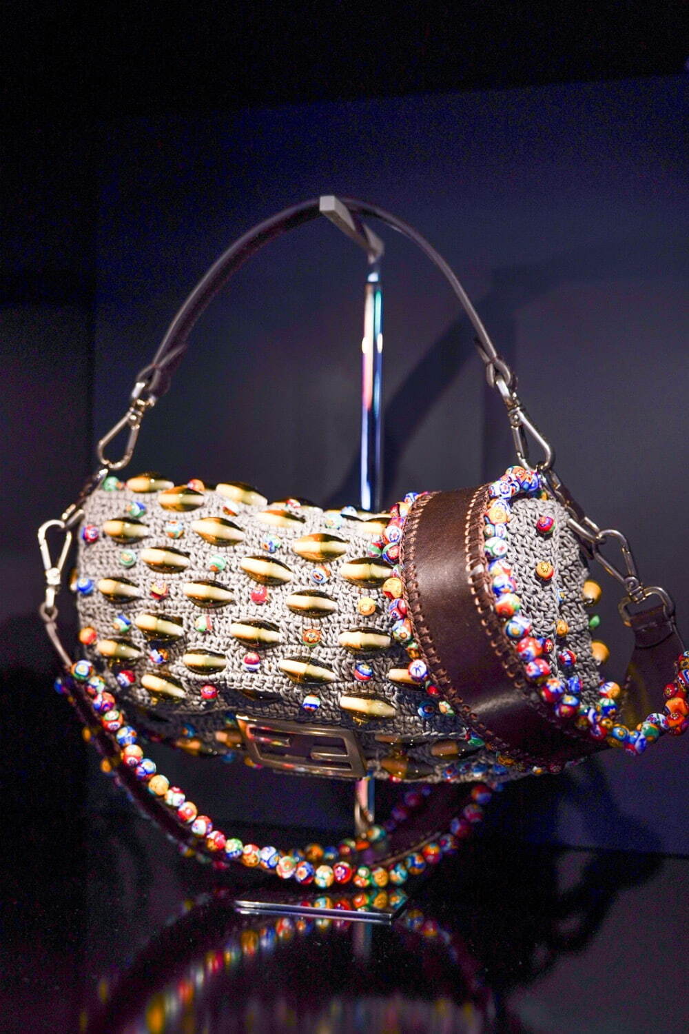 フェンディ(FENDI) ハンド・イン・ハンド バゲット｜写真27