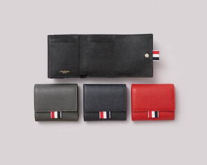 トム ブラウン新作ウォレット、日本限定デザインの“3つ折り財布”に新色 ...