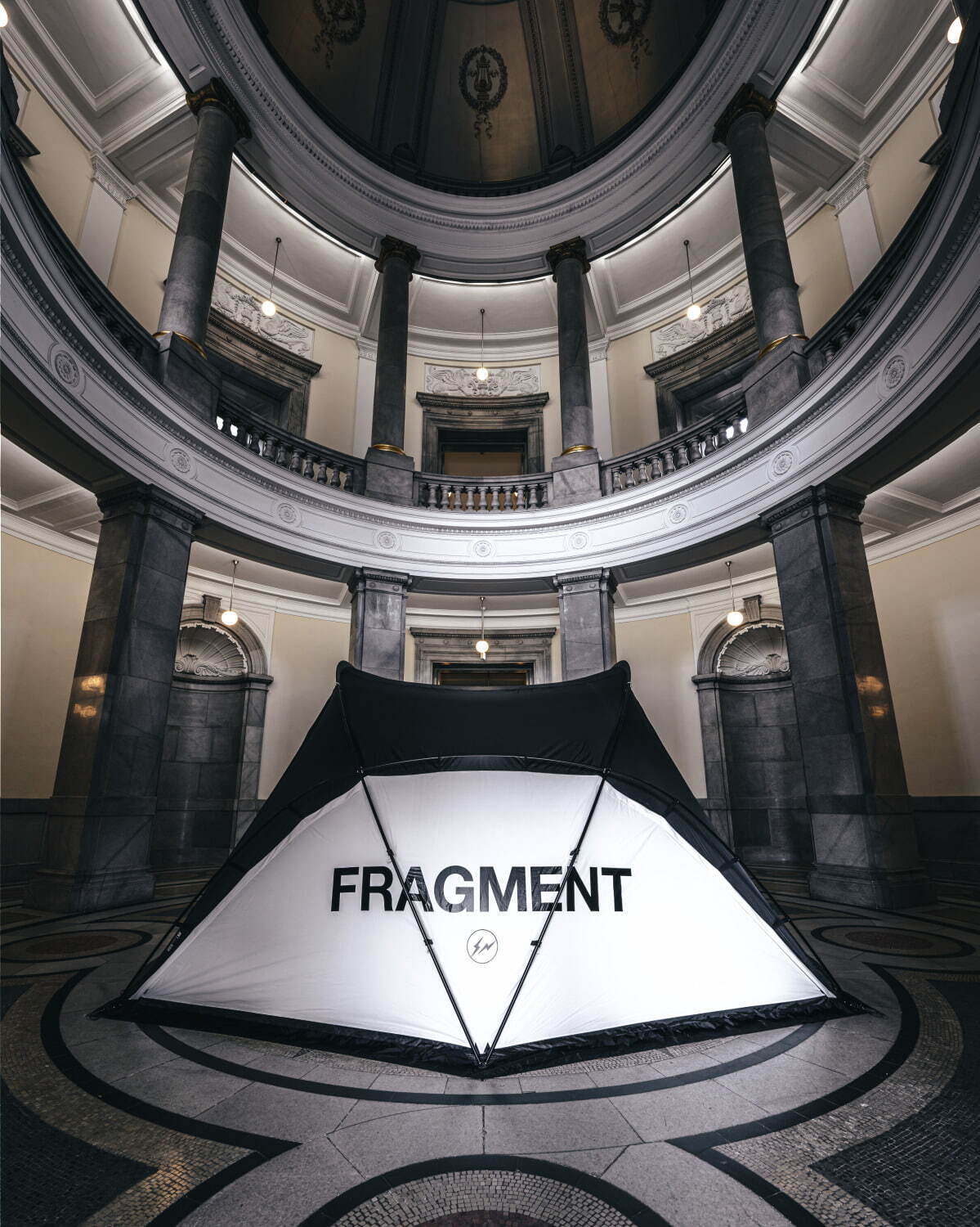 即日配送！！fragment design×helinox チェアワン | jussihaavisto.fi