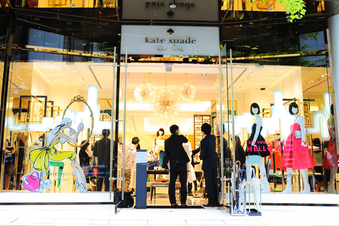 ケイト・スペードが銀座にアジア初の旗艦店をオープン、通常の店舗の3