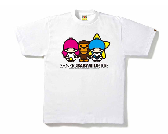 写真3 11 今年の夏もsanrio A Bathing Ape ストアが登場 ファッションプレス