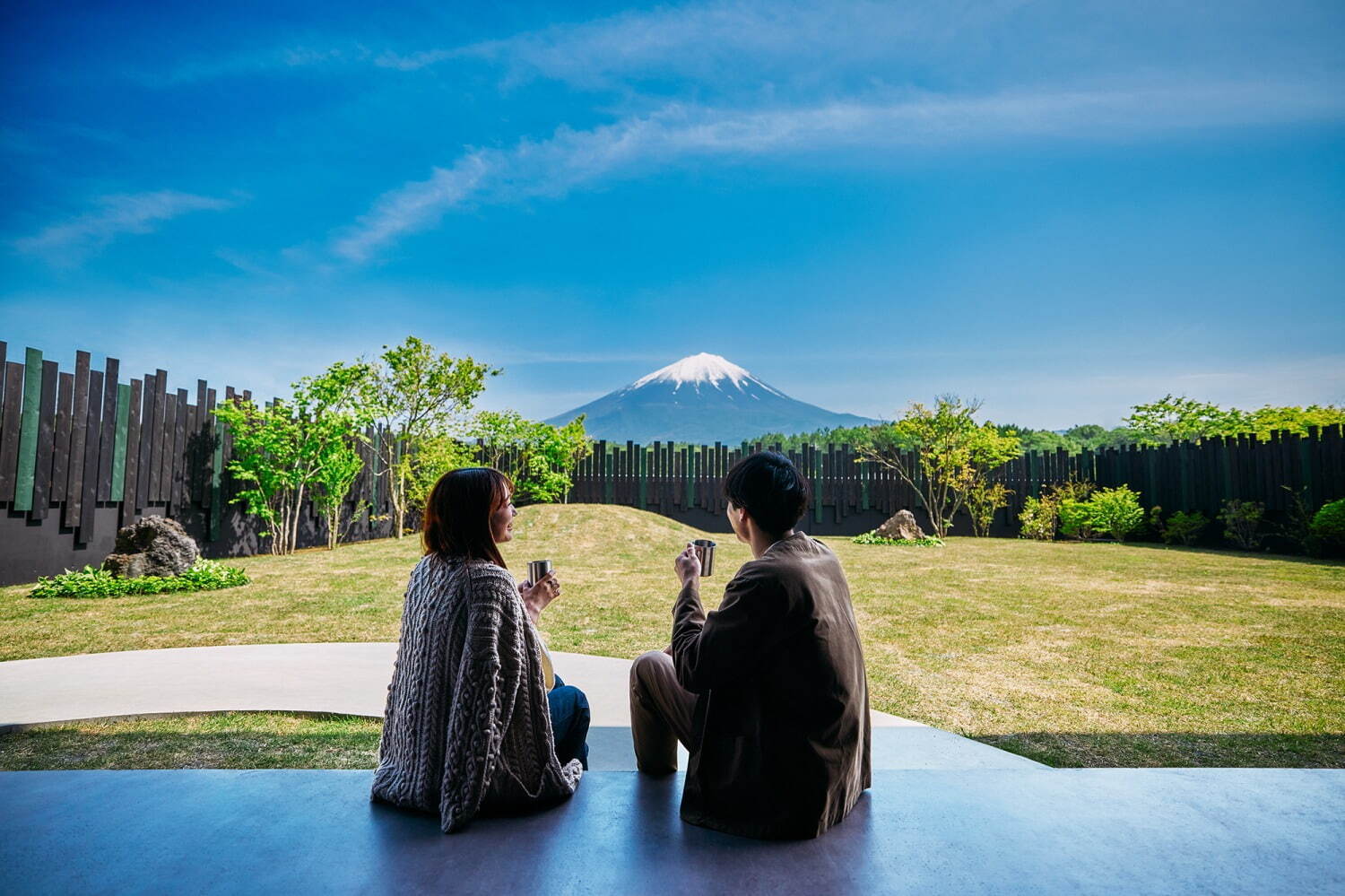 「アブラサス ハウス 富士河口湖」サウナ＆アート風呂完備、富士山を望む1日1組限定別荘ホテル｜写真8