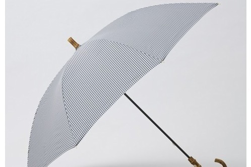 トラディショナル ウェザーウェア、晴雨兼用の“バンブーハンドル”長傘 
