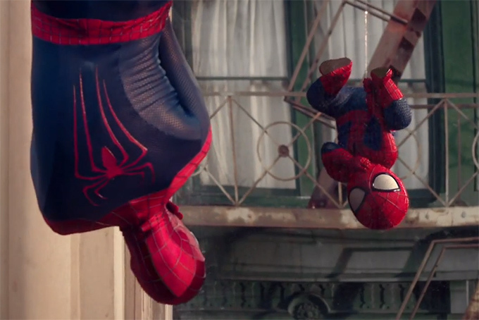 You Tubeで再生7400万回！エビアン動画「Baby&Me」新作にスパイダーマン登場｜写真3