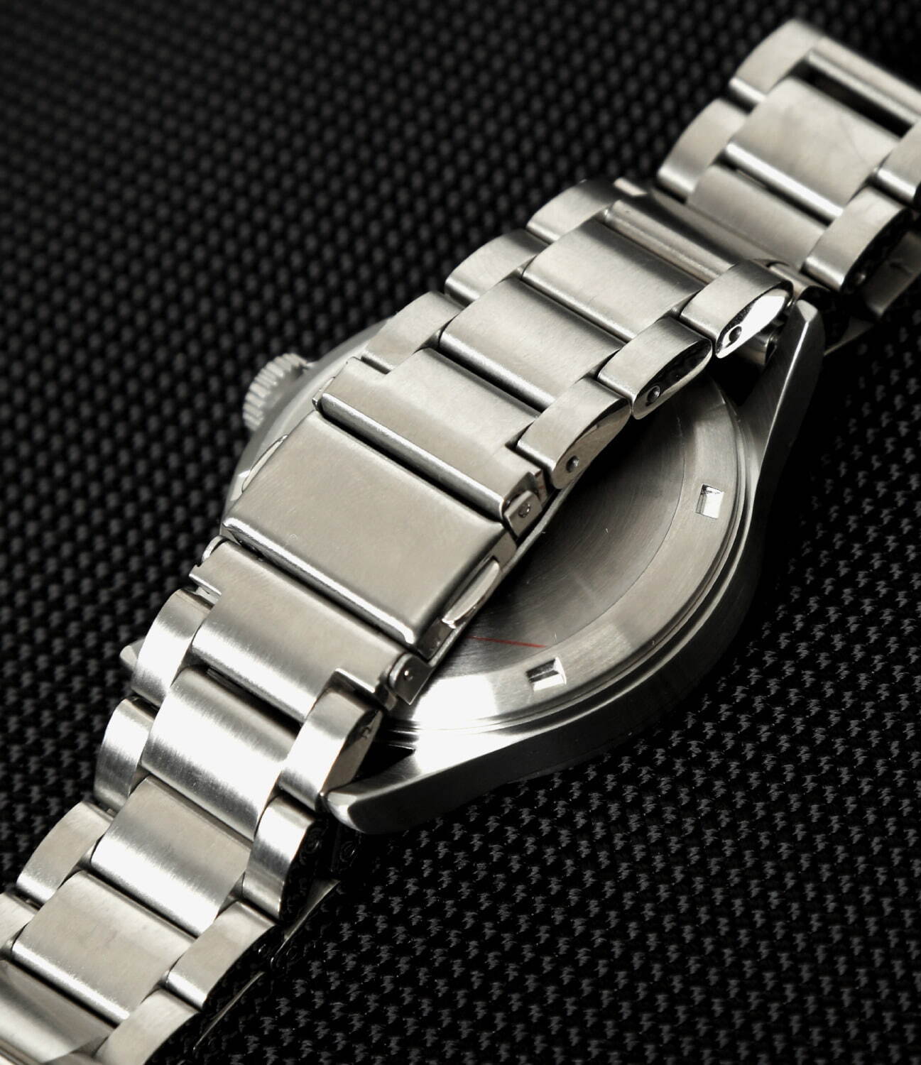 ネペンテス ニューヨーク×ナバル ウォッチの腕時計、簡単着脱