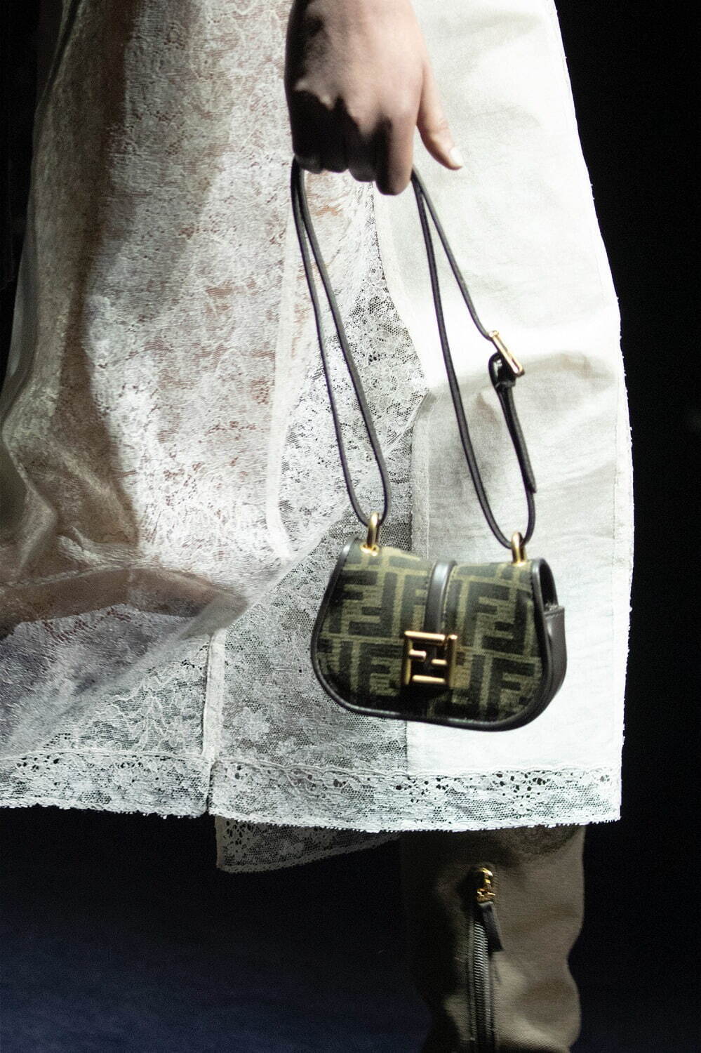 フェンディ(FENDI) フェンディ カモン FF｜写真8