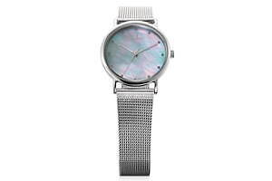 ベーリングの腕時計「ノーザンライツ」2023年の限定モデル、オーロラの 