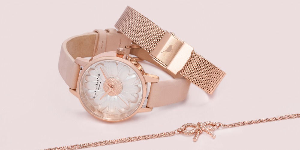 オリビア・バートンの腕時計「3Dデイジー」文字盤に“1輪の花 