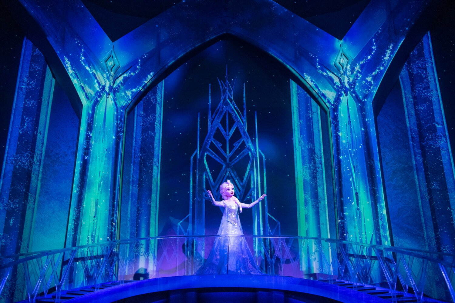 東京ディズニーシー『アナと雪の女王』の新エリア「フローズンキングダム」アトラクション＆レストラン解説｜写真79