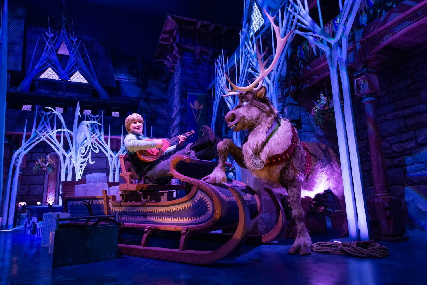 東京ディズニーシー『アナと雪の女王』の新エリア「フローズンキングダム」アトラクション＆レストラン解説｜写真102