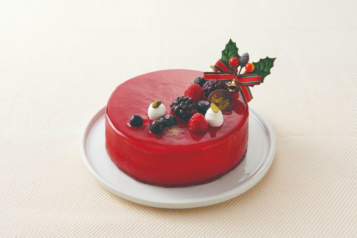 帝国ホテル 東京のクリスマス2023、“赤いバラが咲く”ショートケーキやトリュフケーキなど｜写真17