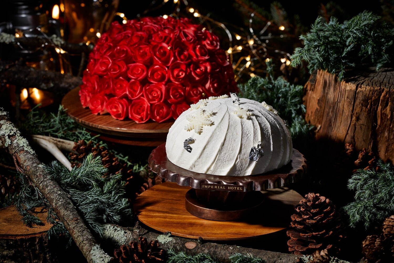 帝国ホテル 東京のクリスマス2023、“赤いバラが咲く”ショートケーキやトリュフケーキなど｜写真4