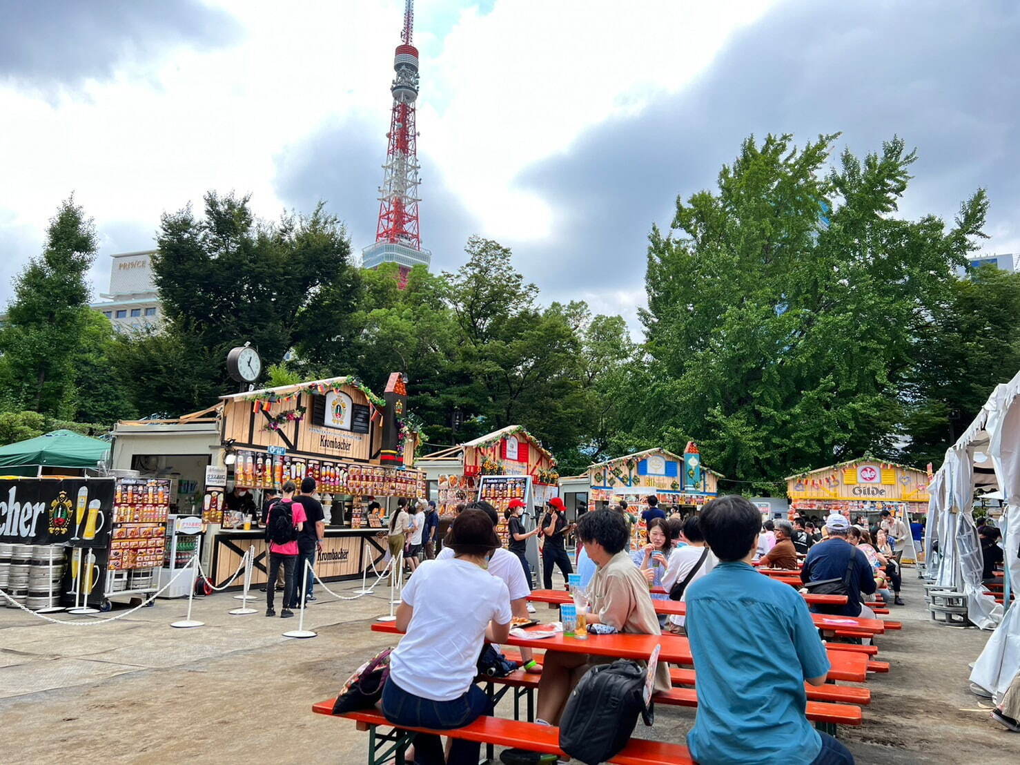 「芝公園オクトーバーフェスト 2023 in 御成門駅前」様々なドイツビール集結、秋限定の味も解禁｜写真8