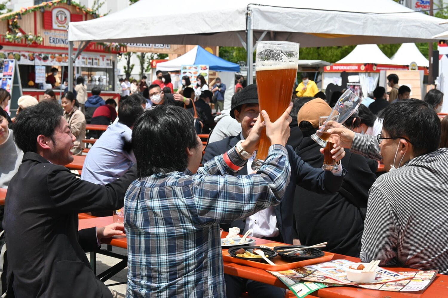 「芝公園オクトーバーフェスト 2023 in 御成門駅前」様々なドイツビール集結、秋限定の味も解禁｜写真7