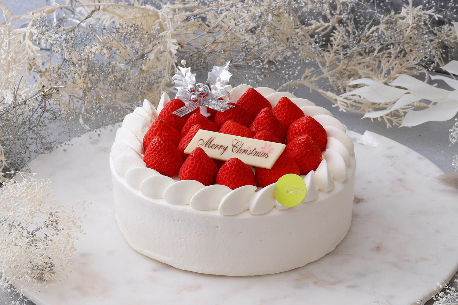 ホテル インターコンチネンタル 東京ベイの23年クリスマスケーキ、銀世界なティラミス風ケーキなど｜写真8