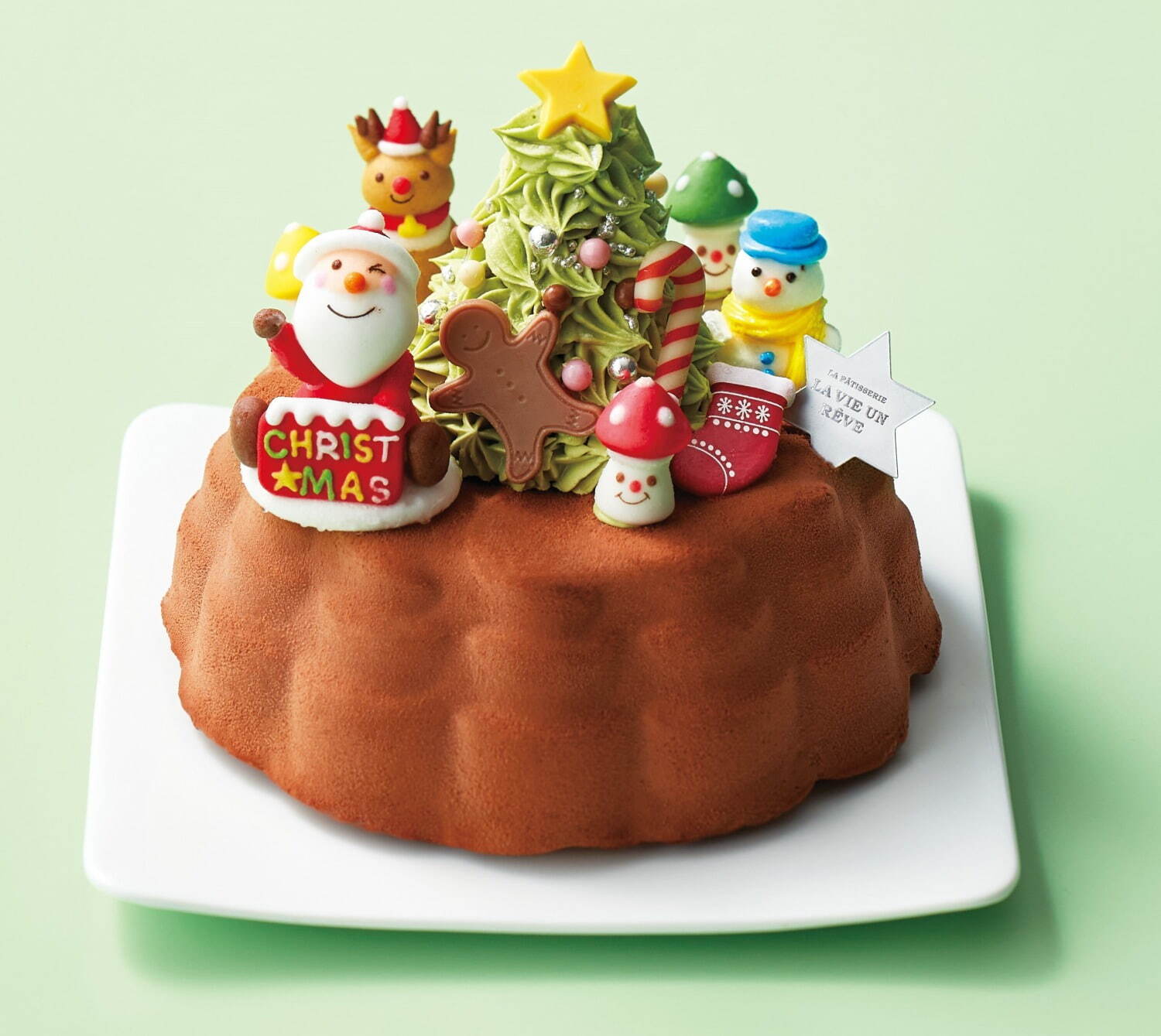 新宿高島屋2023年クリスマス、ピンク色のクリームを絞った濃厚ミルク×苺のケーキやソリ型ケーキなど｜写真3