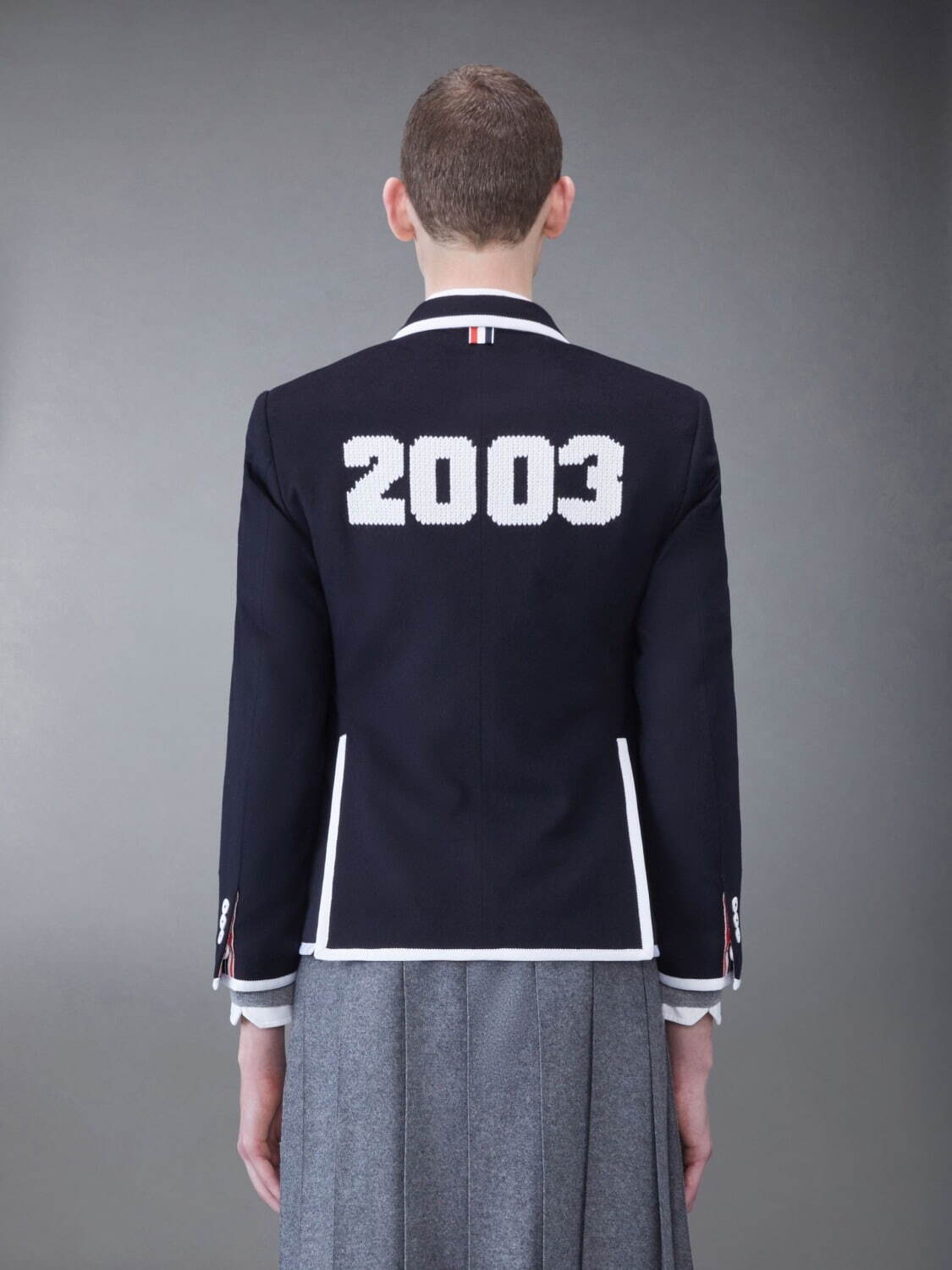 トム ブラウンの設立年“2003”を施した20周年Tシャツ＆ジャケット、伊勢丹新宿店で先行発売｜写真184