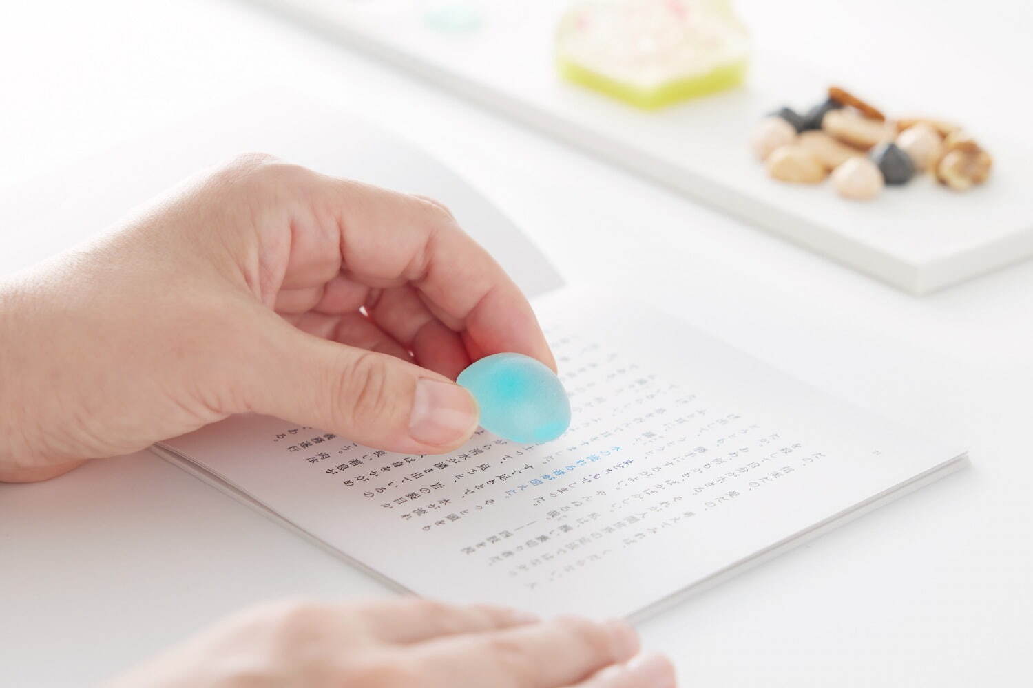 「文菓子 走れメロス」1箱4個入、ミニ小説付き 3,499円