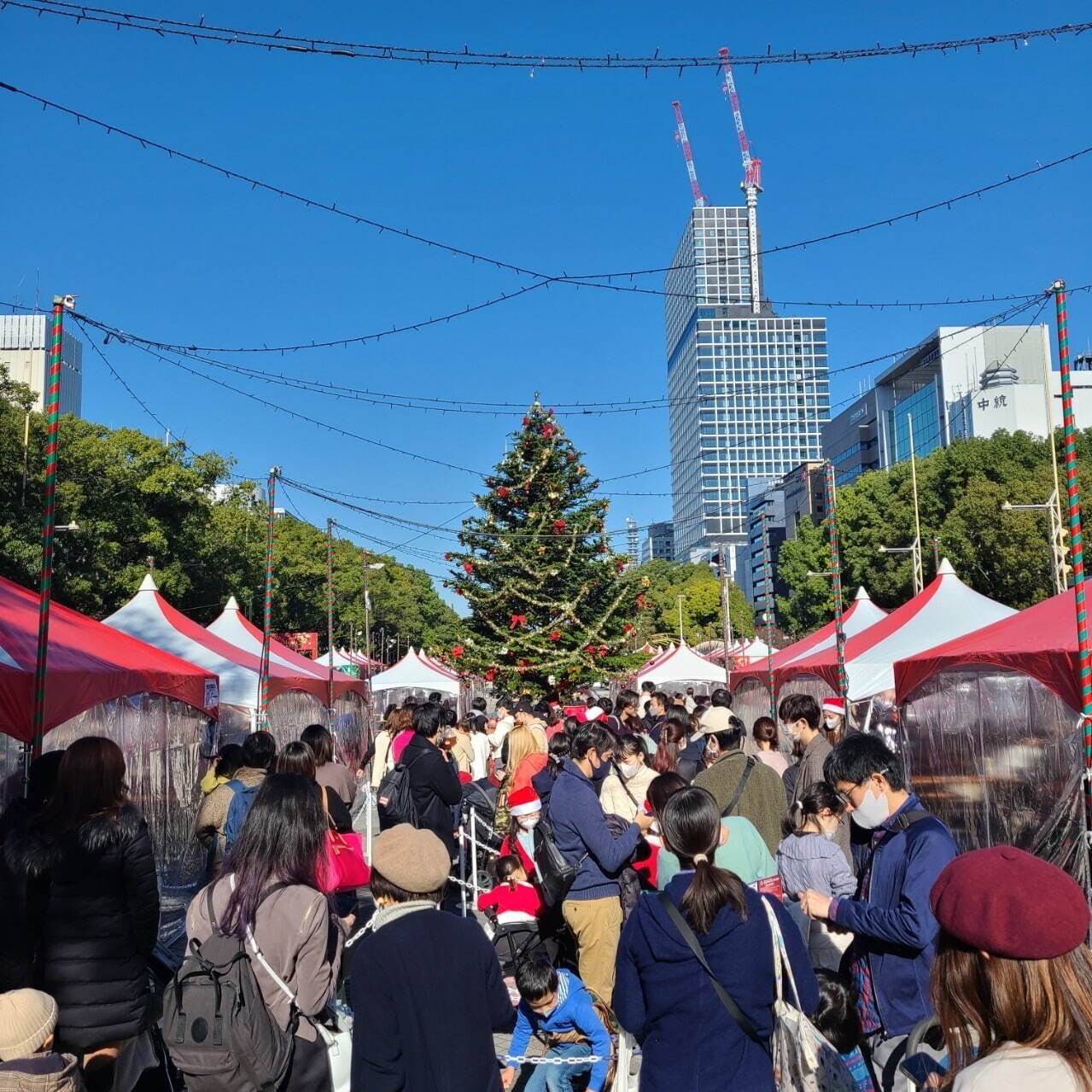 「名古屋クリスマスマーケット2023」ヨーロッパ郷土料理＆クリスマス雑貨が集結｜写真3